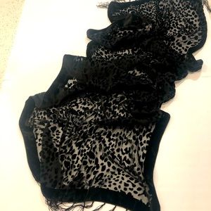 Charming Charles’s Scarf Black with Leopard prints